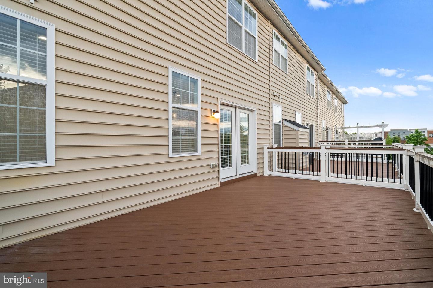 43009 SOUTHVIEW MANOR DR, ASHBURN, Virginia 20148, 4 Bedrooms Bedrooms, ,3 BathroomsBathrooms,Residential,For sale,43009 SOUTHVIEW MANOR DR,VALO2093274 MLS # VALO2093274