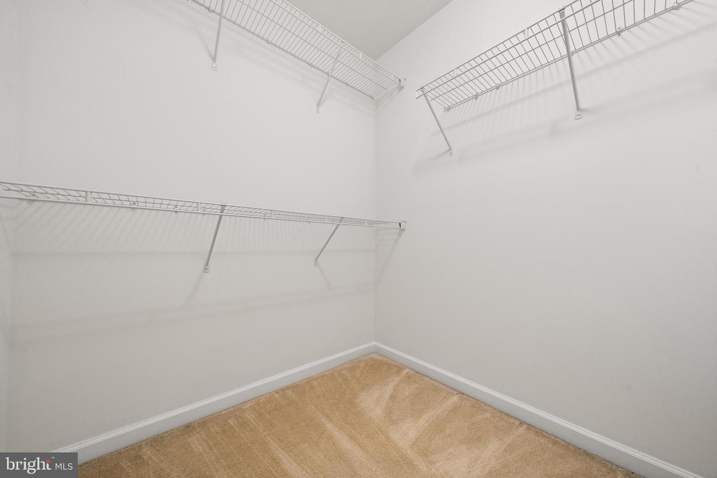 43009 SOUTHVIEW MANOR DR, ASHBURN, Virginia 20148, 4 Bedrooms Bedrooms, ,3 BathroomsBathrooms,Residential,For sale,43009 SOUTHVIEW MANOR DR,VALO2093274 MLS # VALO2093274