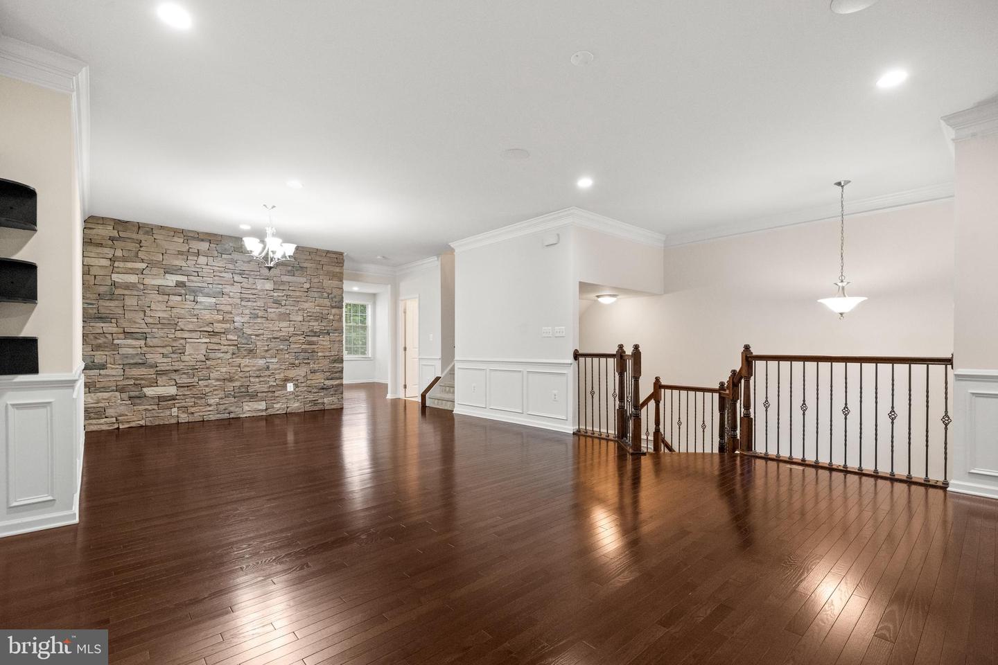 43009 SOUTHVIEW MANOR DR, ASHBURN, Virginia 20148, 4 Bedrooms Bedrooms, ,3 BathroomsBathrooms,Residential,For sale,43009 SOUTHVIEW MANOR DR,VALO2093274 MLS # VALO2093274