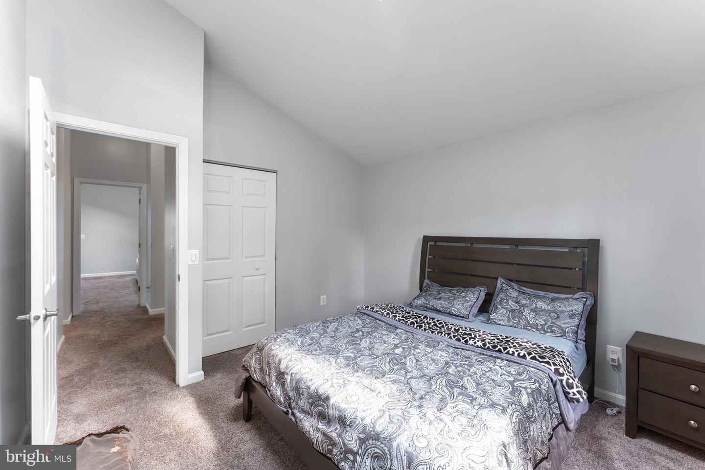1401 SPRING LAKE DR, HAYMARKET, Virginia 20169, 5 Bedrooms Bedrooms, ,3 BathroomsBathrooms,Residential,For sale,1401 SPRING LAKE DR,VAPW2091540 MLS # VAPW2091540