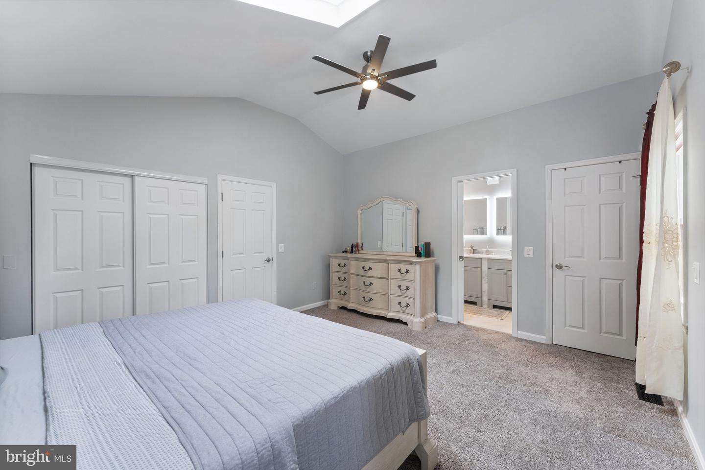 1401 SPRING LAKE DR, HAYMARKET, Virginia 20169, 5 Bedrooms Bedrooms, ,3 BathroomsBathrooms,Residential,For sale,1401 SPRING LAKE DR,VAPW2091540 MLS # VAPW2091540