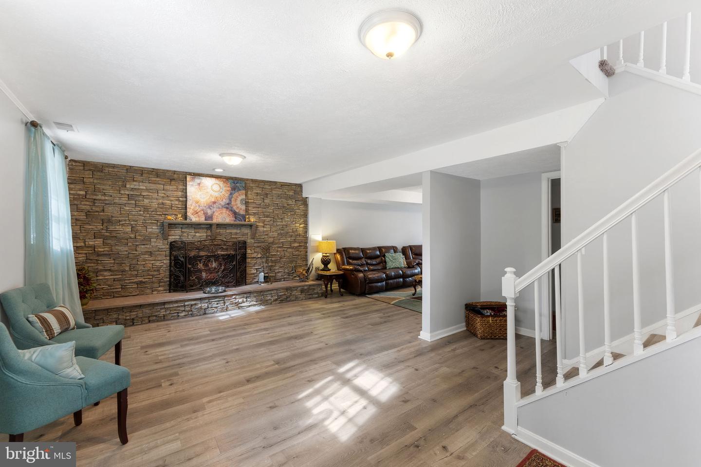 1401 SPRING LAKE DR, HAYMARKET, Virginia 20169, 5 Bedrooms Bedrooms, ,3 BathroomsBathrooms,Residential,For sale,1401 SPRING LAKE DR,VAPW2091540 MLS # VAPW2091540