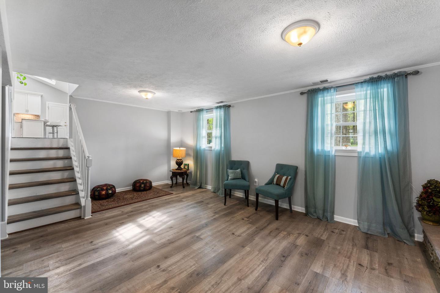1401 SPRING LAKE DR, HAYMARKET, Virginia 20169, 5 Bedrooms Bedrooms, ,3 BathroomsBathrooms,Residential,For sale,1401 SPRING LAKE DR,VAPW2091540 MLS # VAPW2091540