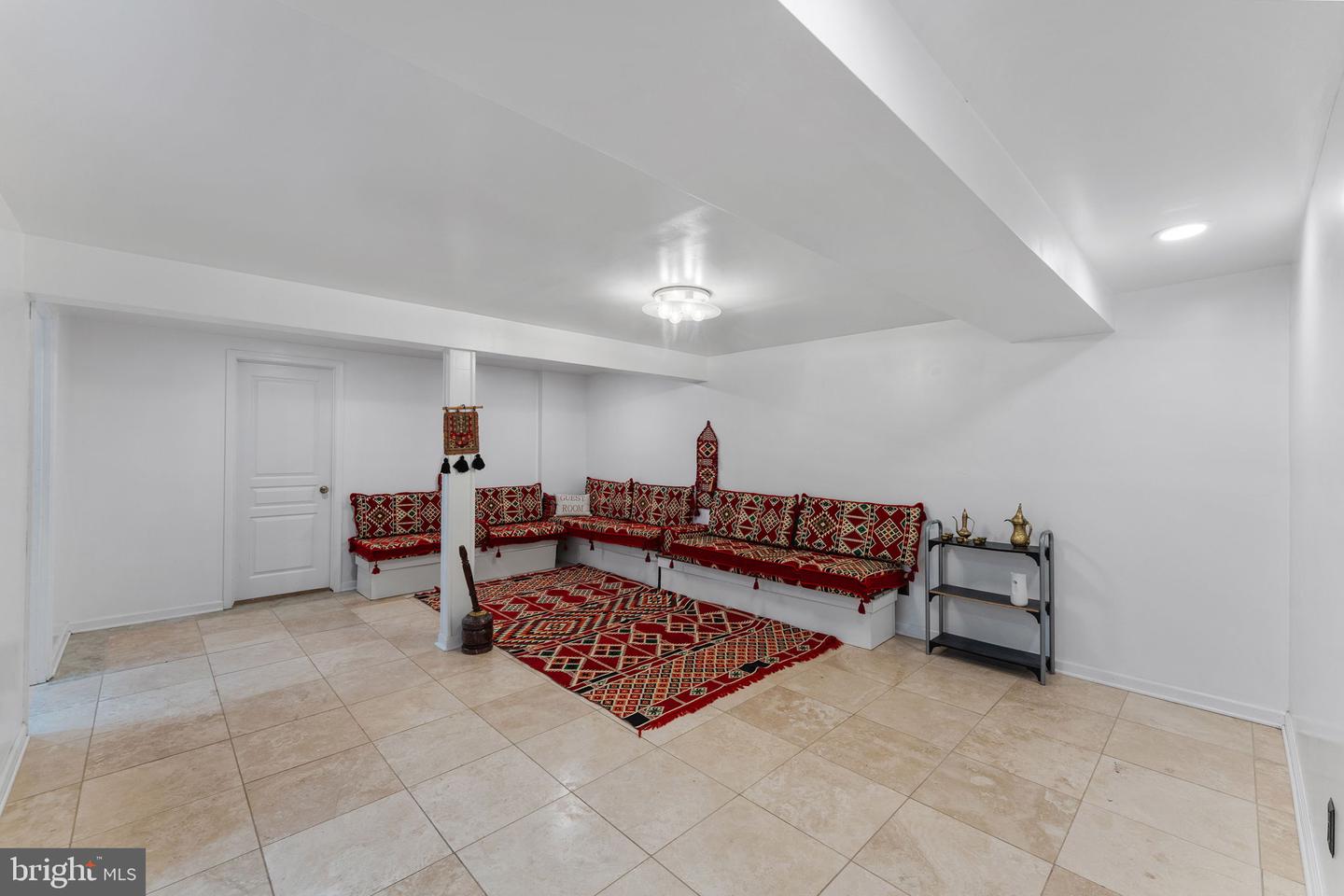 1401 SPRING LAKE DR, HAYMARKET, Virginia 20169, 5 Bedrooms Bedrooms, ,3 BathroomsBathrooms,Residential,For sale,1401 SPRING LAKE DR,VAPW2091540 MLS # VAPW2091540
