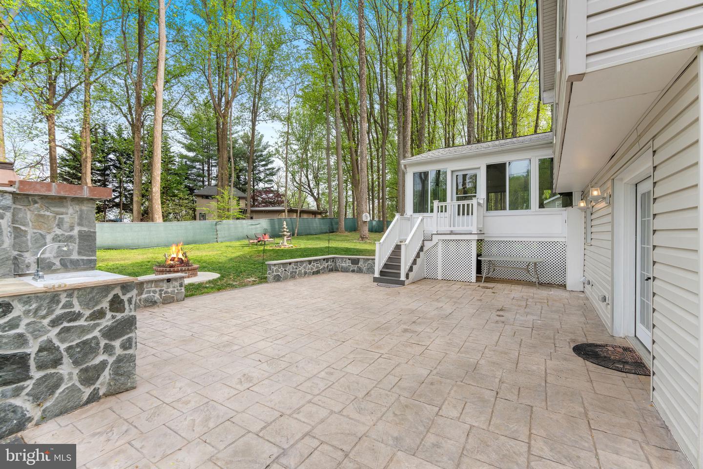 1401 SPRING LAKE DR, HAYMARKET, Virginia 20169, 5 Bedrooms Bedrooms, ,3 BathroomsBathrooms,Residential,For sale,1401 SPRING LAKE DR,VAPW2091540 MLS # VAPW2091540
