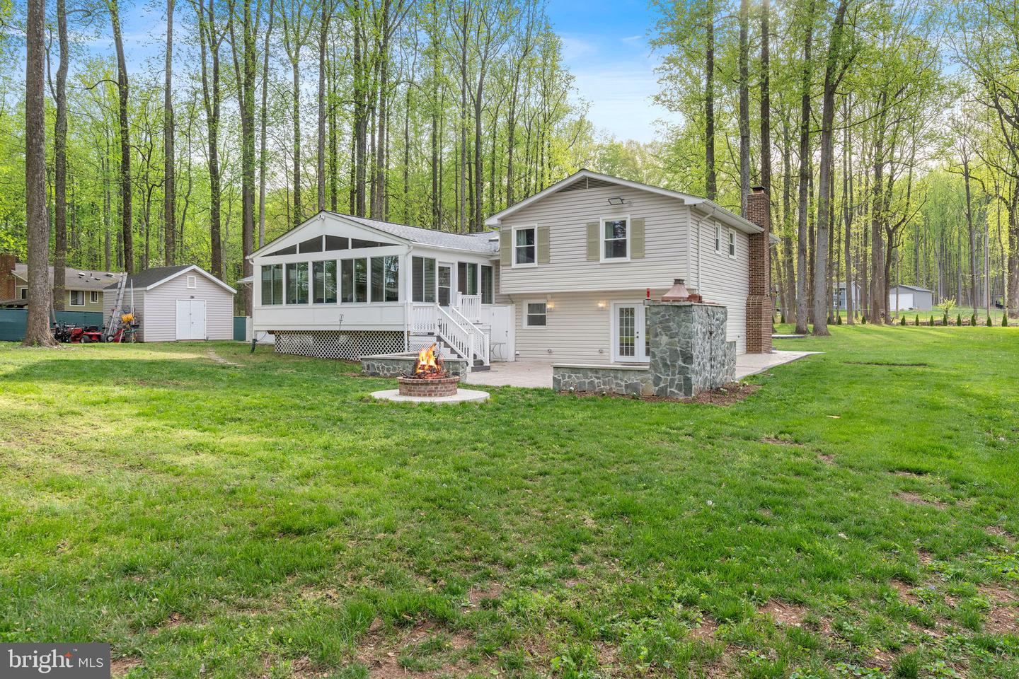 1401 SPRING LAKE DR, HAYMARKET, Virginia 20169, 5 Bedrooms Bedrooms, ,3 BathroomsBathrooms,Residential,For sale,1401 SPRING LAKE DR,VAPW2091540 MLS # VAPW2091540