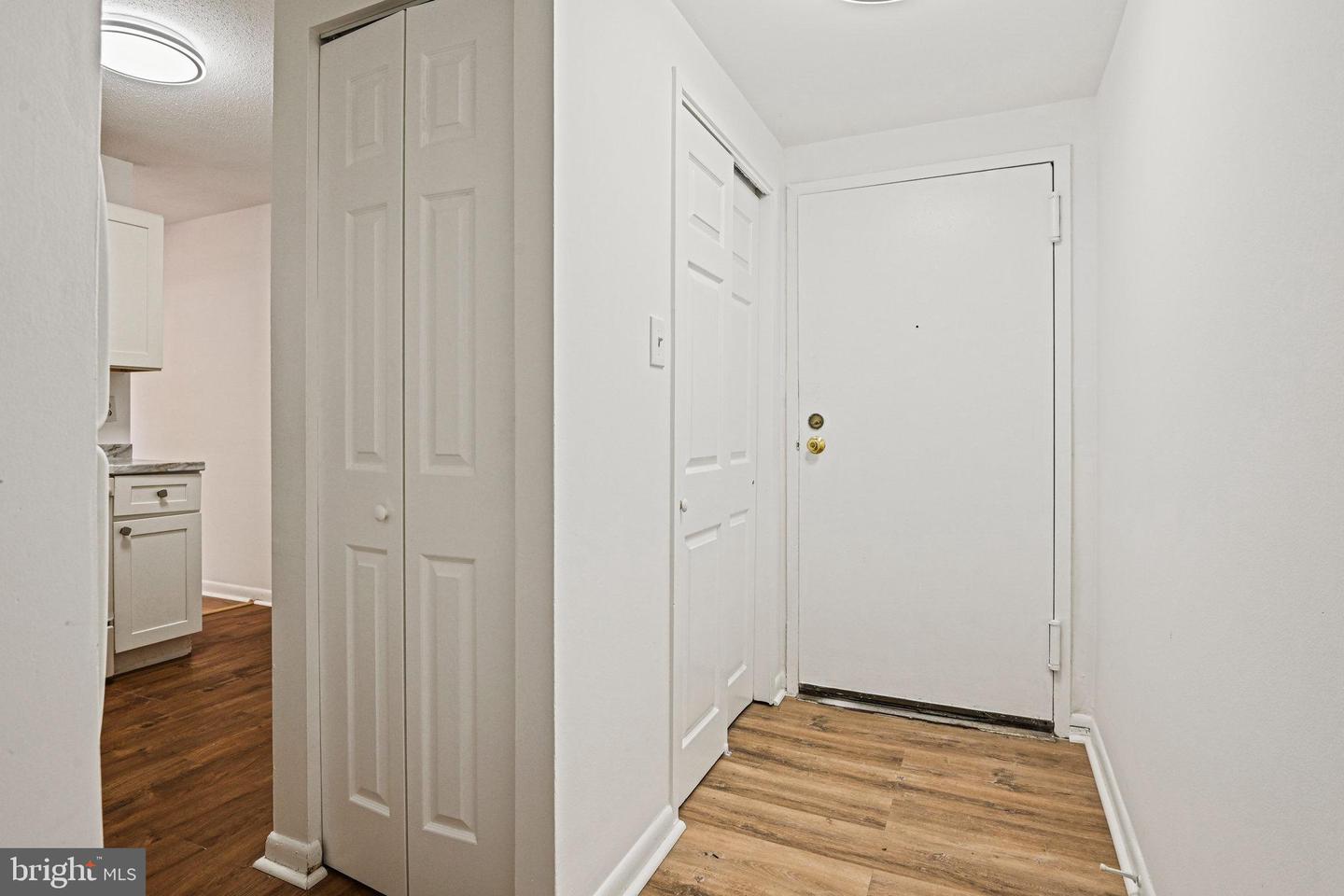 609 CENTER ST #T2, HERNDON, Virginia 20170, 1 Bedroom Bedrooms, ,1 BathroomBathrooms,Residential,For sale,609 CENTER ST #T2,VAFX2233506 MLS # VAFX2233506