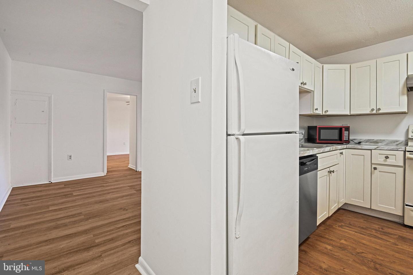 609 CENTER ST #T2, HERNDON, Virginia 20170, 1 Bedroom Bedrooms, ,1 BathroomBathrooms,Residential,For sale,609 CENTER ST #T2,VAFX2233506 MLS # VAFX2233506