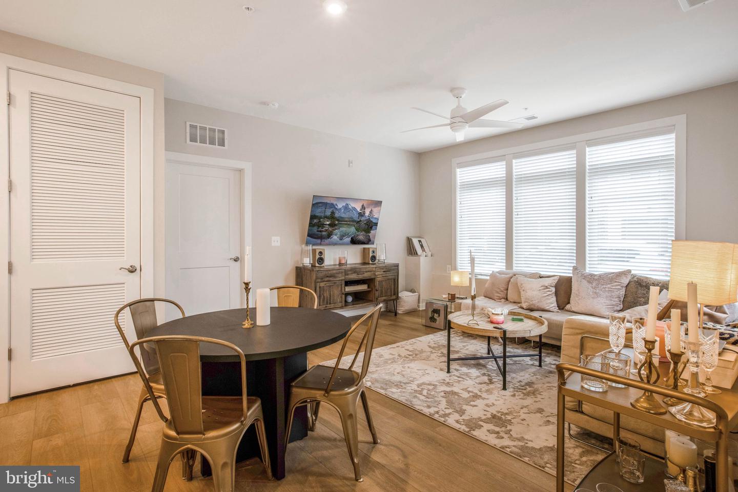 1669 BANDIT LOOP #107A, RESTON, Virginia 20190, 2 Bedrooms Bedrooms, ,2 BathroomsBathrooms,Residential,For sale,1669 BANDIT LOOP #107A,VAFX2233866 MLS # VAFX2233866