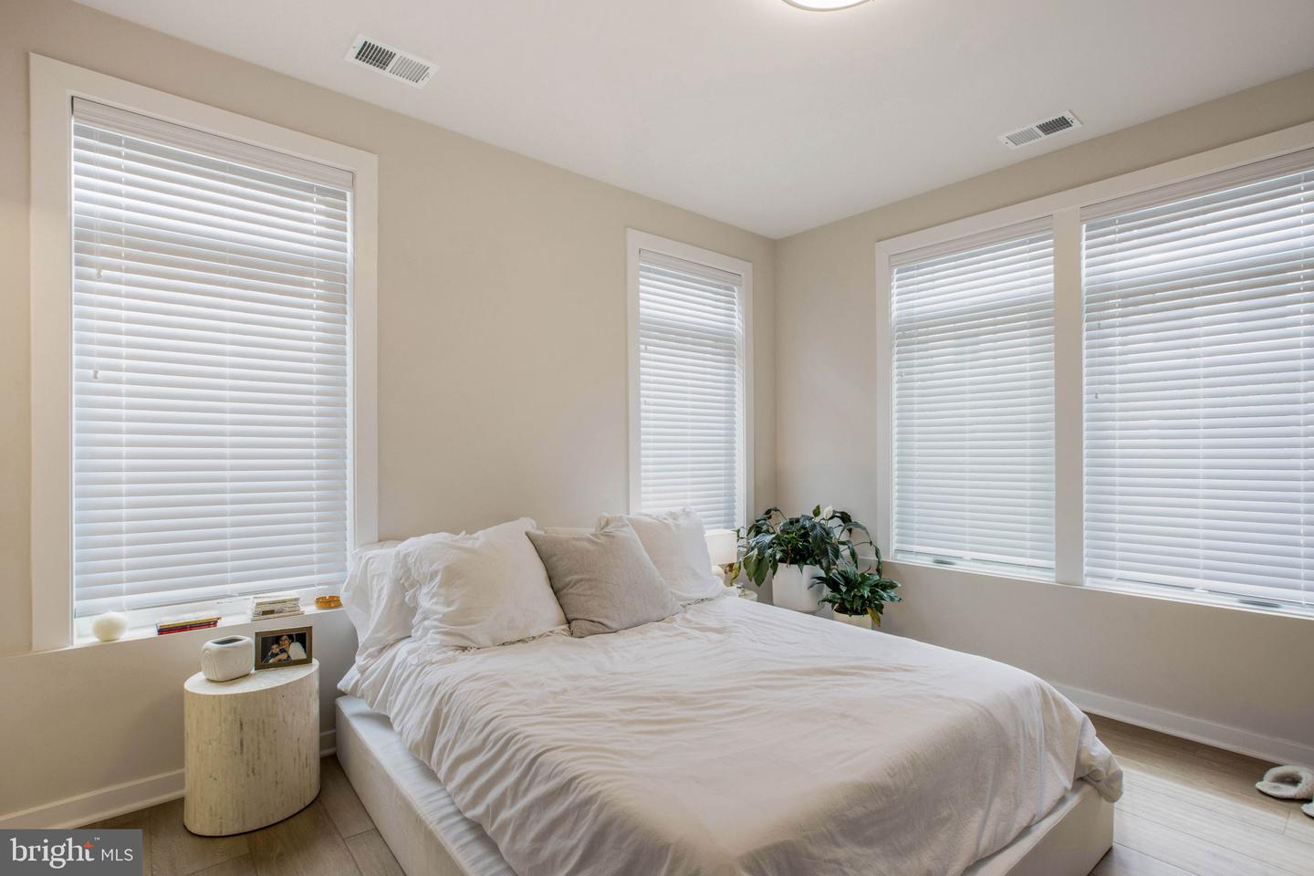 1669 BANDIT LOOP #107A, RESTON, Virginia 20190, 2 Bedrooms Bedrooms, ,2 BathroomsBathrooms,Residential,For sale,1669 BANDIT LOOP #107A,VAFX2233866 MLS # VAFX2233866