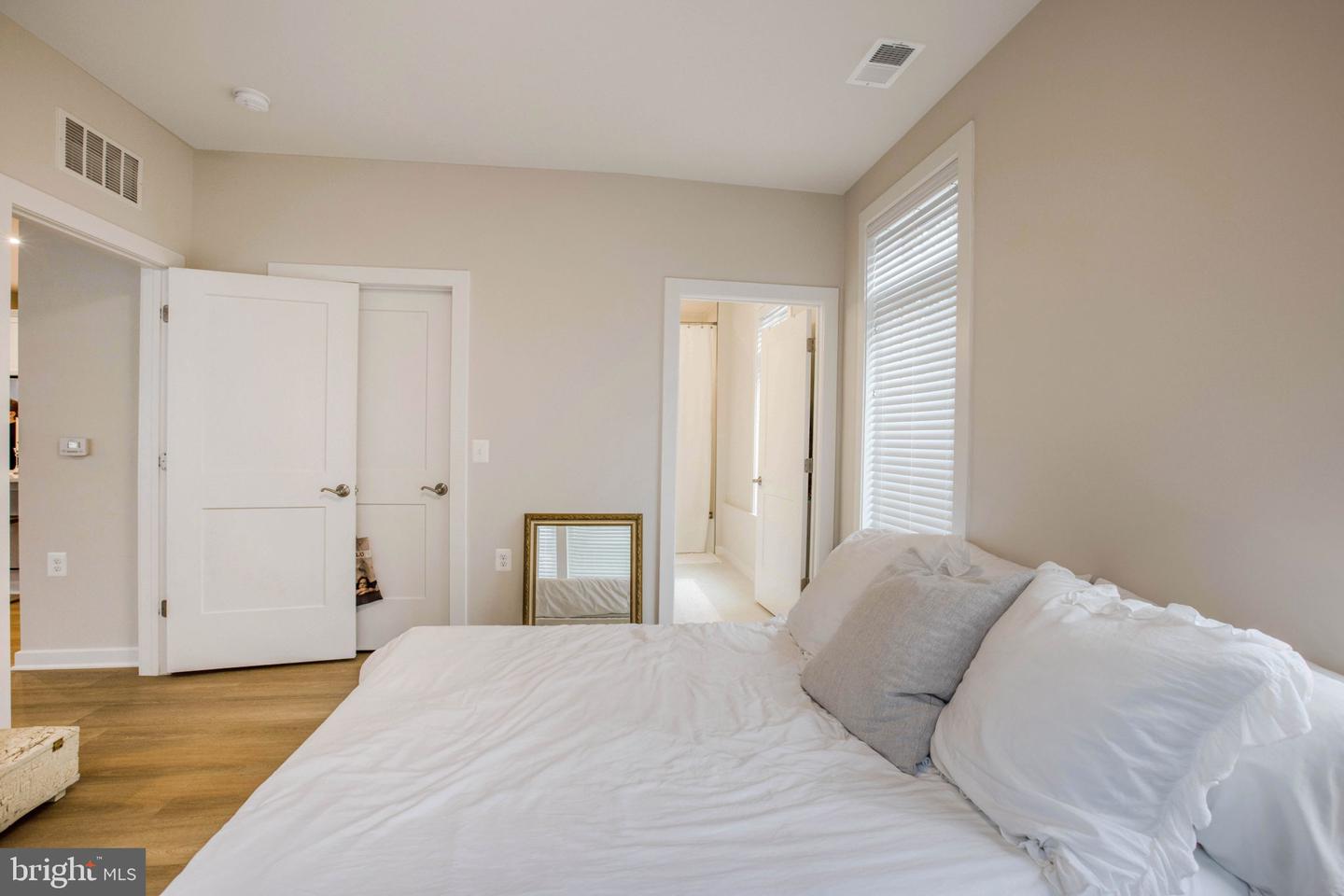 1669 BANDIT LOOP #107A, RESTON, Virginia 20190, 2 Bedrooms Bedrooms, ,2 BathroomsBathrooms,Residential,For sale,1669 BANDIT LOOP #107A,VAFX2233866 MLS # VAFX2233866