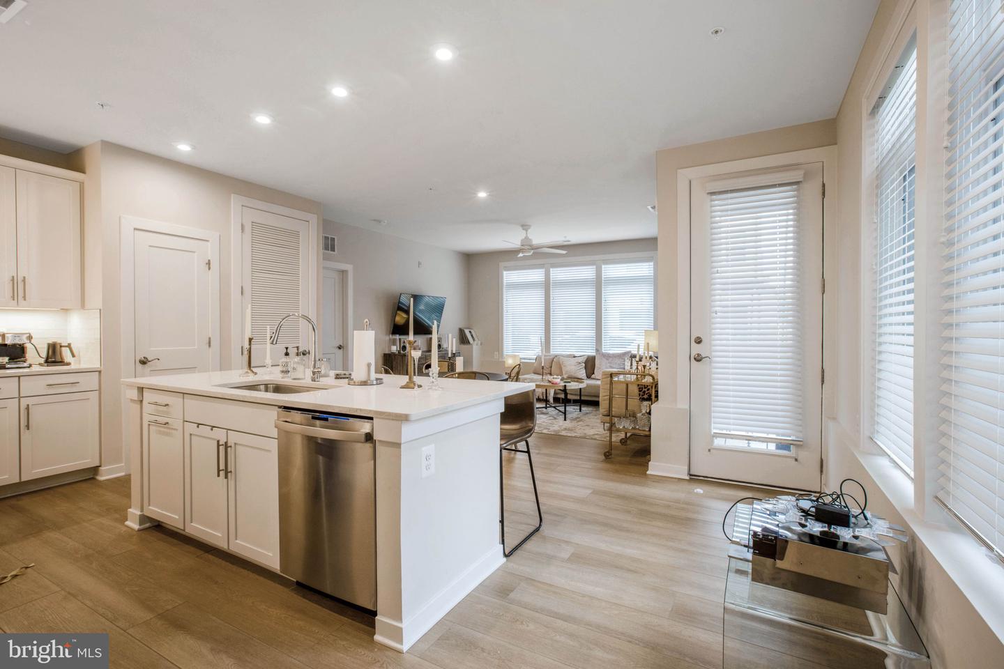 1669 BANDIT LOOP #107A, RESTON, Virginia 20190, 2 Bedrooms Bedrooms, ,2 BathroomsBathrooms,Residential,For sale,1669 BANDIT LOOP #107A,VAFX2233866 MLS # VAFX2233866