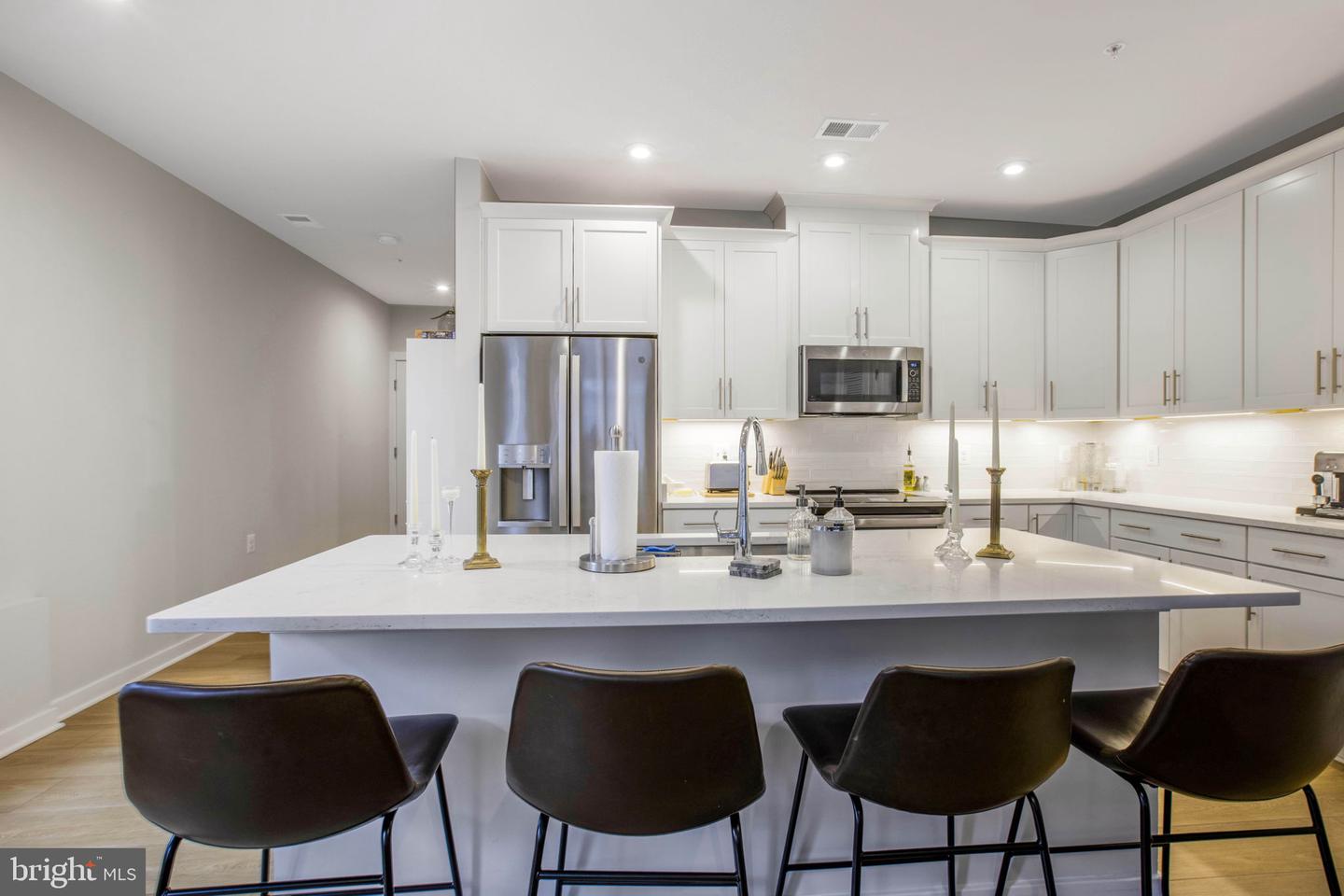 1669 BANDIT LOOP #107A, RESTON, Virginia 20190, 2 Bedrooms Bedrooms, ,2 BathroomsBathrooms,Residential,For sale,1669 BANDIT LOOP #107A,VAFX2233866 MLS # VAFX2233866