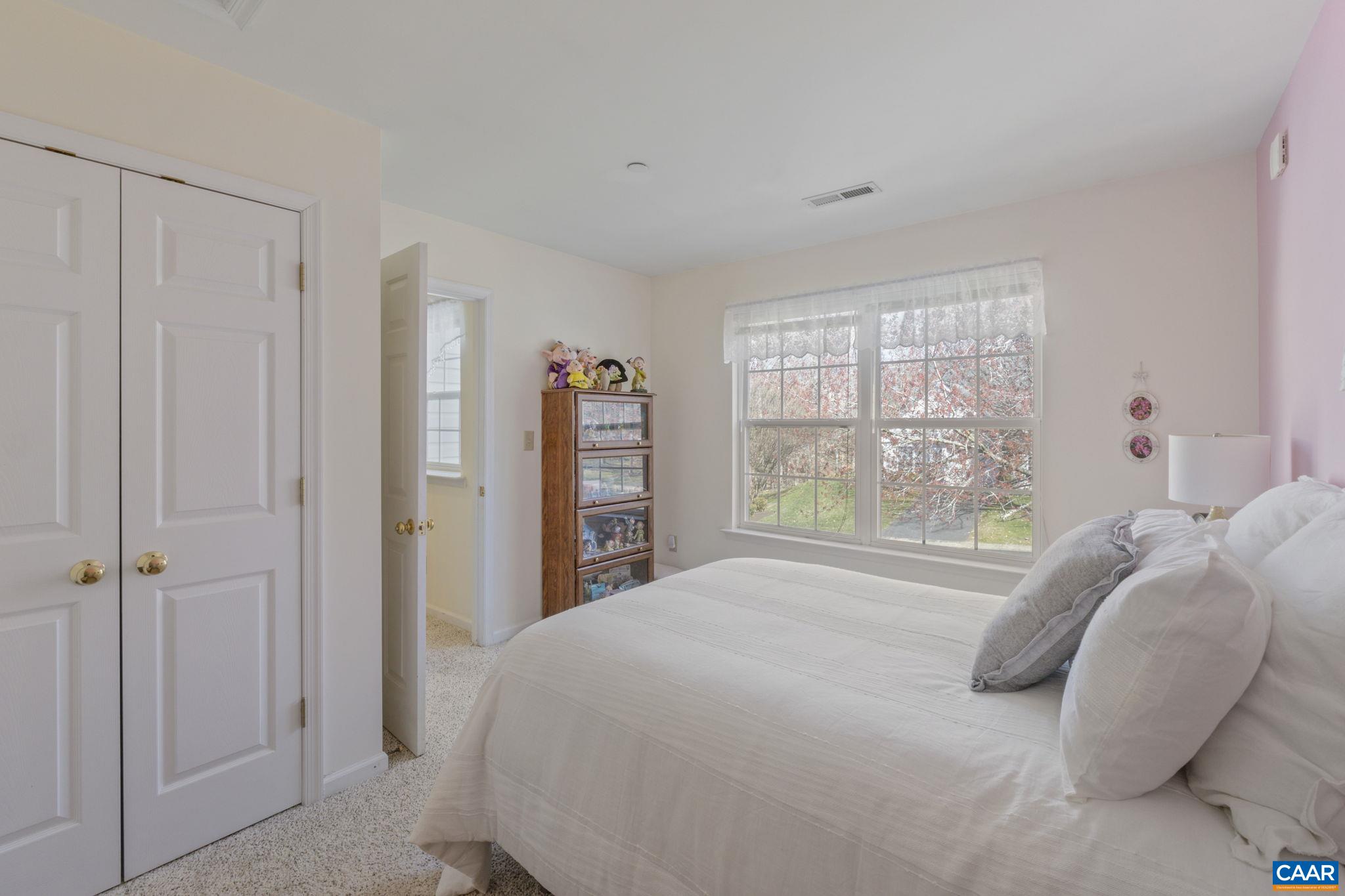 1965 ARBOR CT, CHARLOTTESVILLE, Virginia 22911, 3 Bedrooms Bedrooms, ,2 BathroomsBathrooms,Residential,1965 ARBOR CT,664293 MLS # 664293