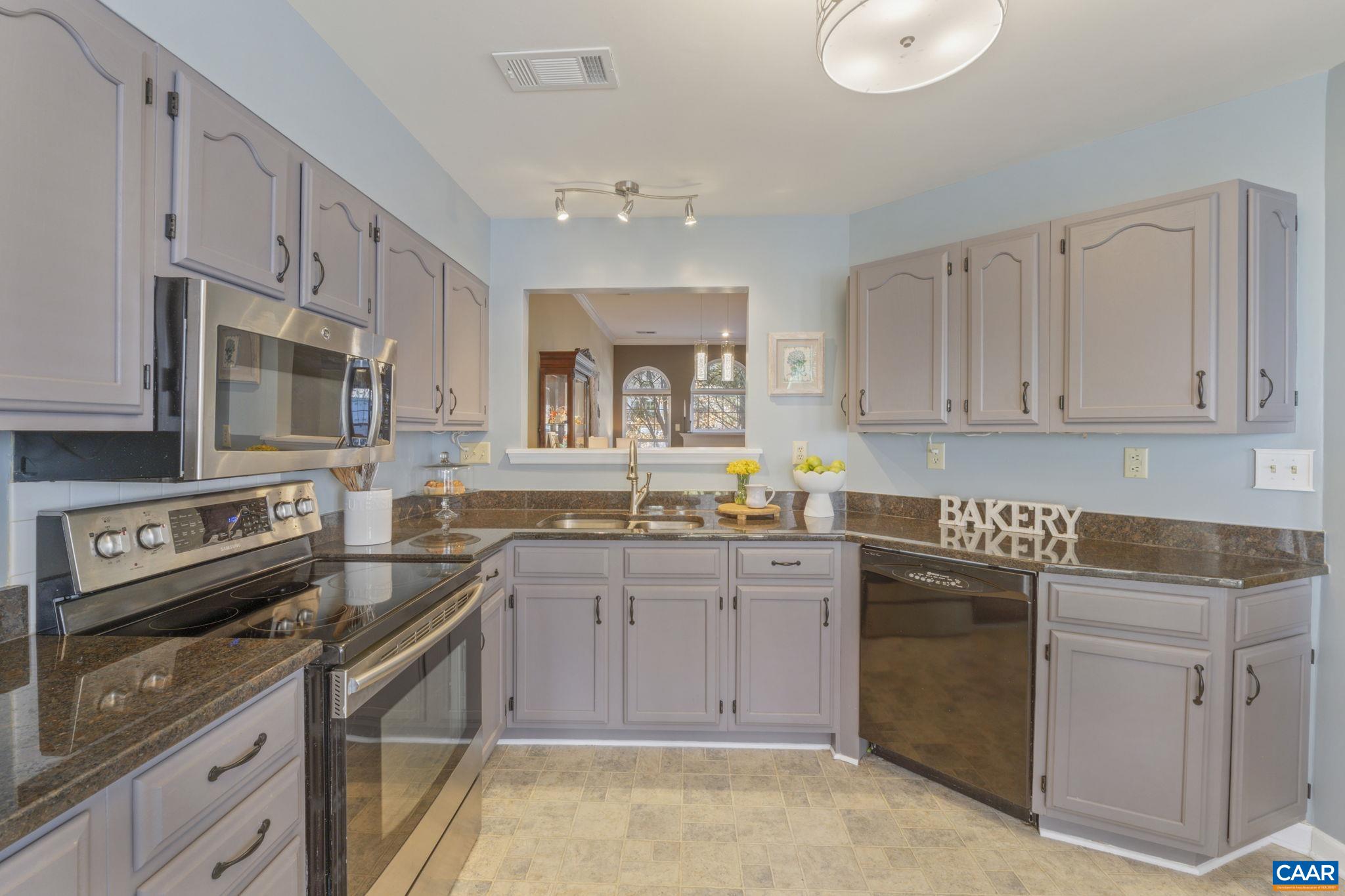 1965 ARBOR CT, CHARLOTTESVILLE, Virginia 22911, 3 Bedrooms Bedrooms, ,2 BathroomsBathrooms,Residential,1965 ARBOR CT,664293 MLS # 664293