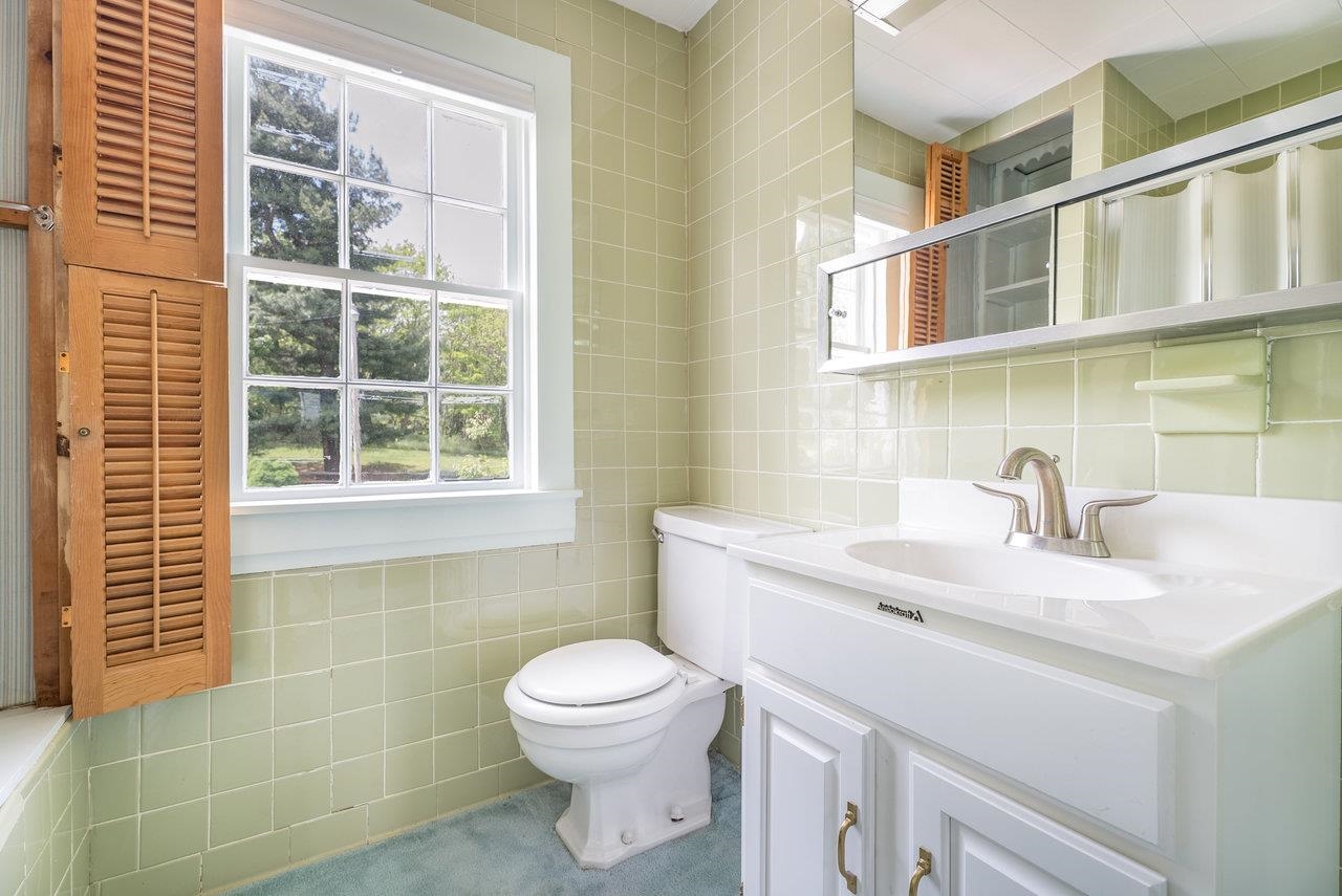 2860 UPHILL DR, BROADWAY, Virginia 22815, 4 Bedrooms Bedrooms, ,2 BathroomsBathrooms,Residential,Estate of Claranell W Robin,2860 UPHILL DR,664330 MLS # 664330