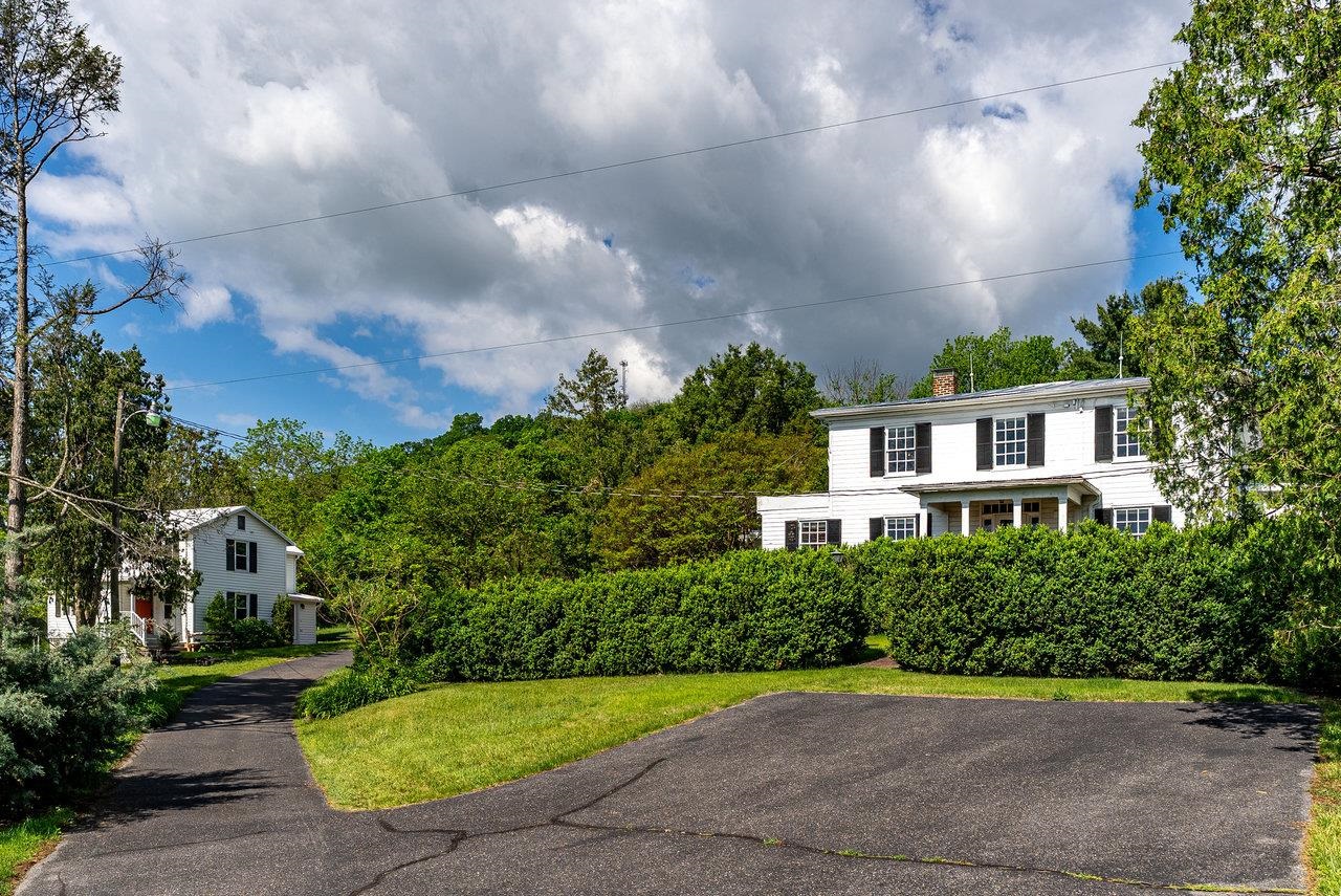 2860 UPHILL DR, BROADWAY, Virginia 22815, 4 Bedrooms Bedrooms, ,2 BathroomsBathrooms,Residential,Estate of Claranell W Robin,2860 UPHILL DR,664330 MLS # 664330