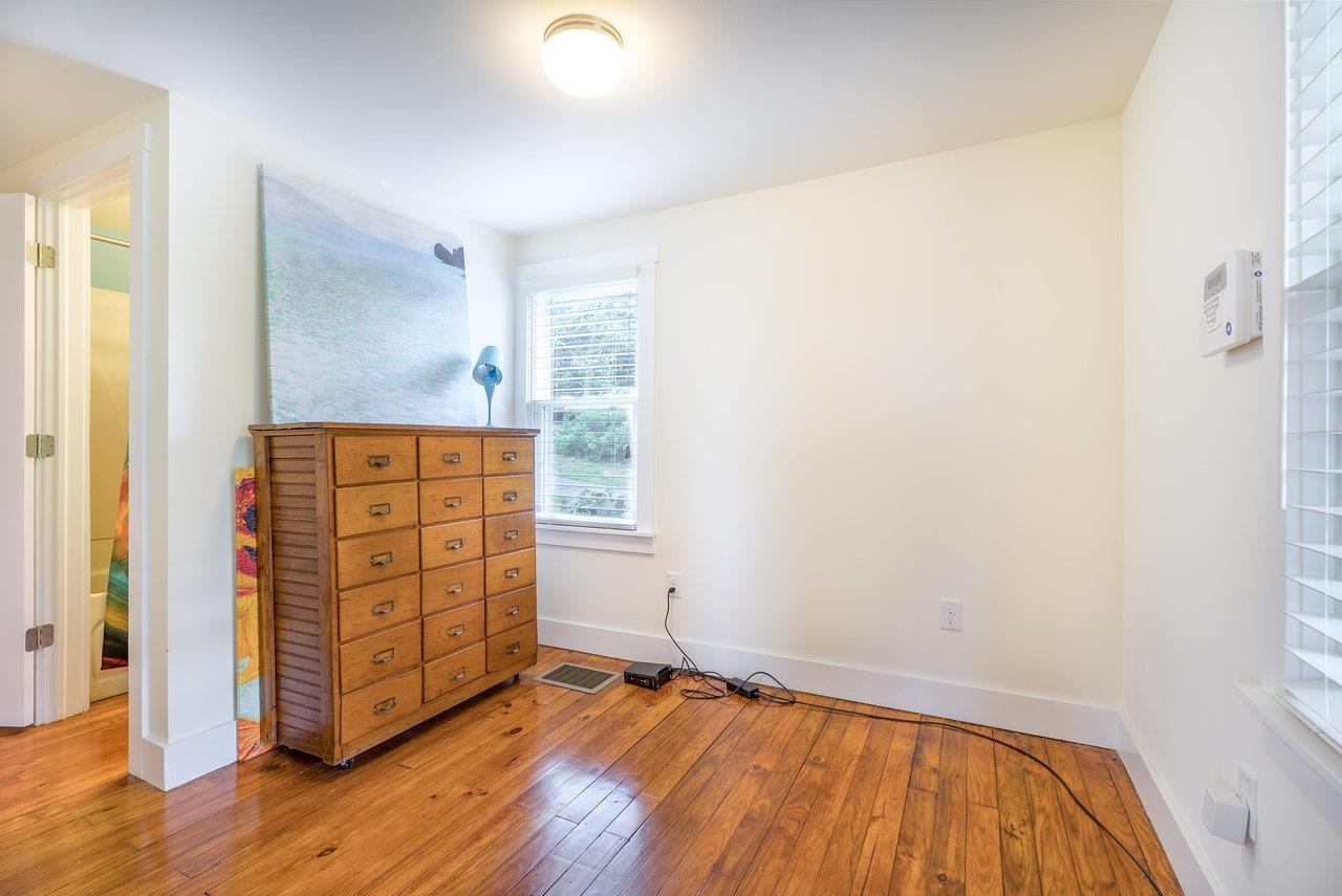2860 UPHILL DR, BROADWAY, Virginia 22815, 4 Bedrooms Bedrooms, ,2 BathroomsBathrooms,Residential,Estate of Claranell W Robin,2860 UPHILL DR,664330 MLS # 664330