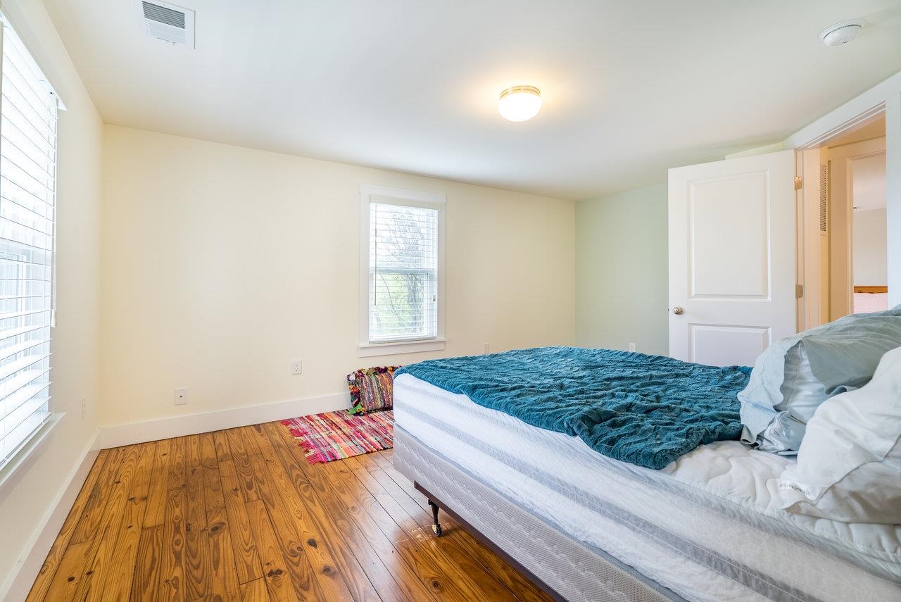 2860 UPHILL DR, BROADWAY, Virginia 22815, 4 Bedrooms Bedrooms, ,2 BathroomsBathrooms,Residential,Estate of Claranell W Robin,2860 UPHILL DR,664330 MLS # 664330