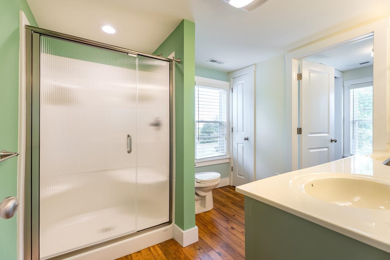 2860 UPHILL DR, BROADWAY, Virginia 22815, 4 Bedrooms Bedrooms, ,2 BathroomsBathrooms,Residential,Estate of Claranell W Robin,2860 UPHILL DR,664330 MLS # 664330