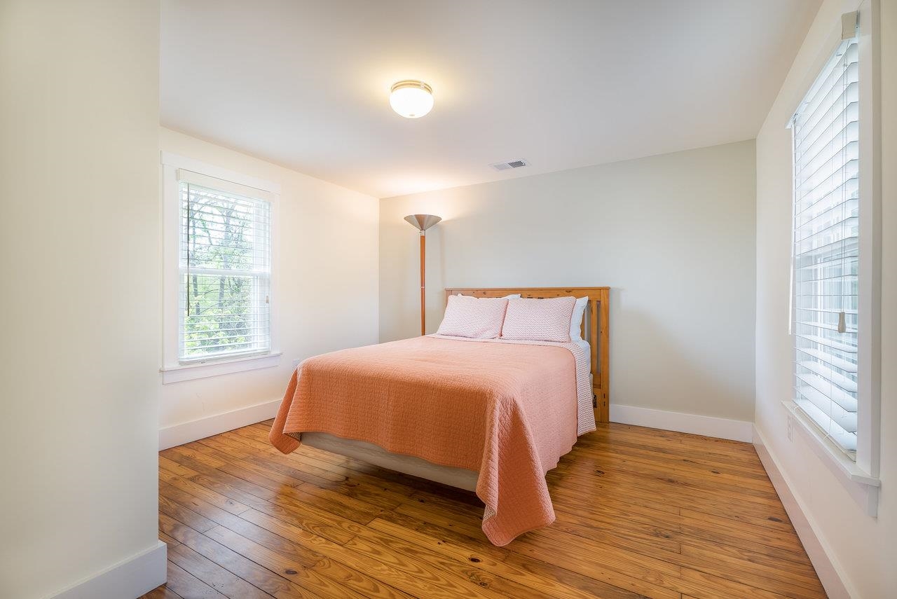 2860 UPHILL DR, BROADWAY, Virginia 22815, 4 Bedrooms Bedrooms, ,2 BathroomsBathrooms,Residential,Estate of Claranell W Robin,2860 UPHILL DR,664330 MLS # 664330