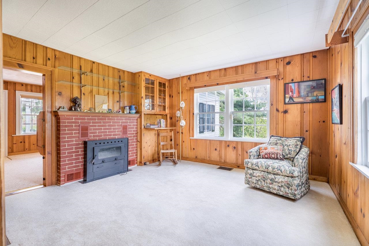 2860 UPHILL DR, BROADWAY, Virginia 22815, 4 Bedrooms Bedrooms, ,2 BathroomsBathrooms,Residential,Estate of Claranell W Robin,2860 UPHILL DR,664330 MLS # 664330