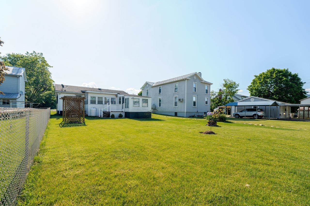 109 JACKSON AVE, ELKTON, Virginia 22827, 3 Bedrooms Bedrooms, ,1 BathroomBathrooms,Residential,109 JACKSON AVE,664333 MLS # 664333