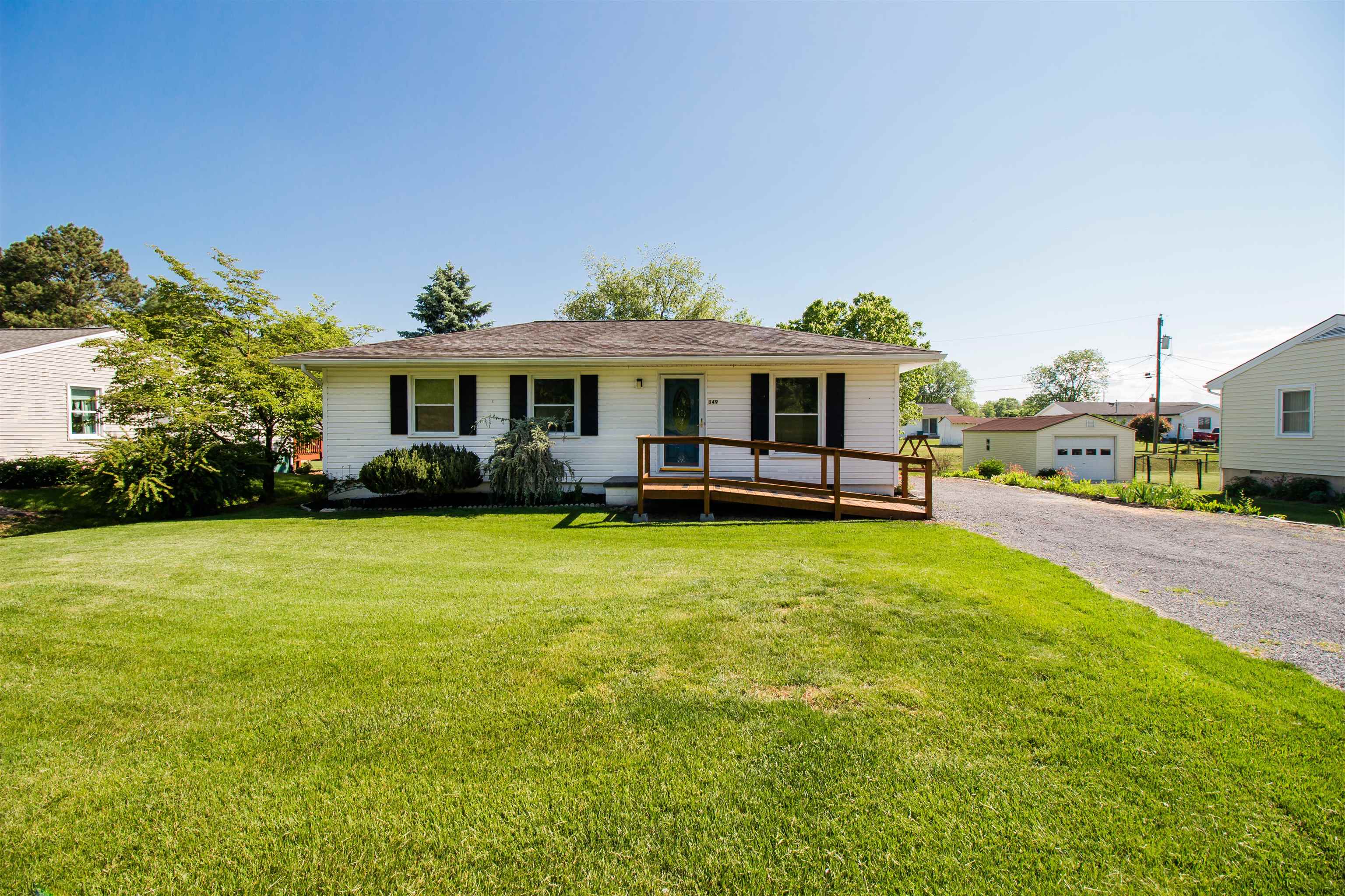 349 MAPLE AVE, TIMBERVILLE, Virginia 22853, 3 Bedrooms Bedrooms, ,1 BathroomBathrooms,Residential,349 MAPLE AVE,664341 MLS # 664341