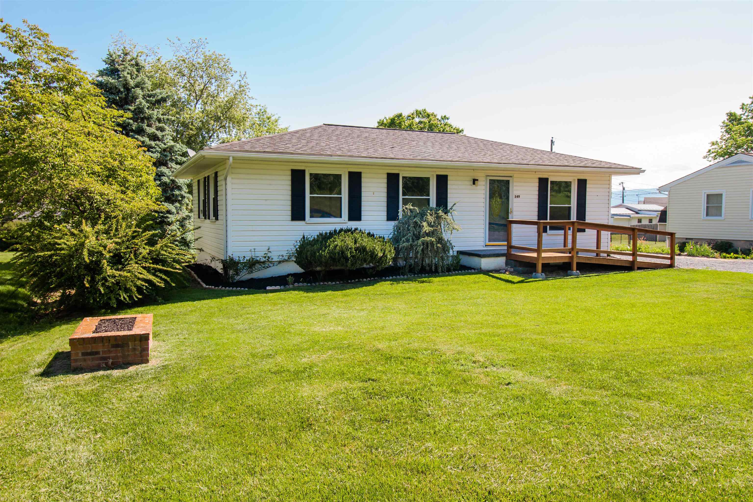 349 MAPLE AVE, TIMBERVILLE, Virginia 22853, 3 Bedrooms Bedrooms, ,1 BathroomBathrooms,Residential,349 MAPLE AVE,664341 MLS # 664341