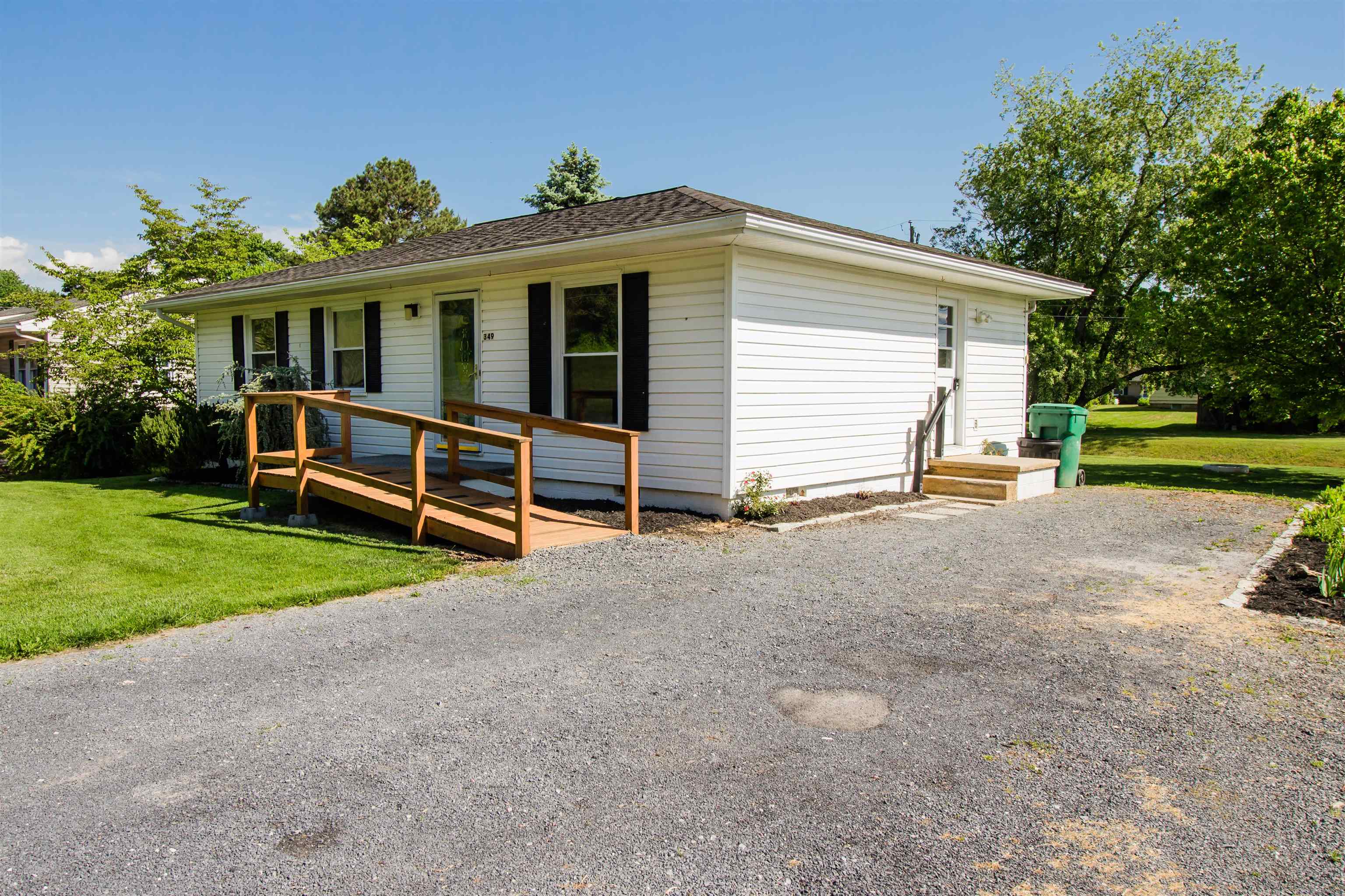 349 MAPLE AVE, TIMBERVILLE, Virginia 22853, 3 Bedrooms Bedrooms, ,1 BathroomBathrooms,Residential,349 MAPLE AVE,664341 MLS # 664341