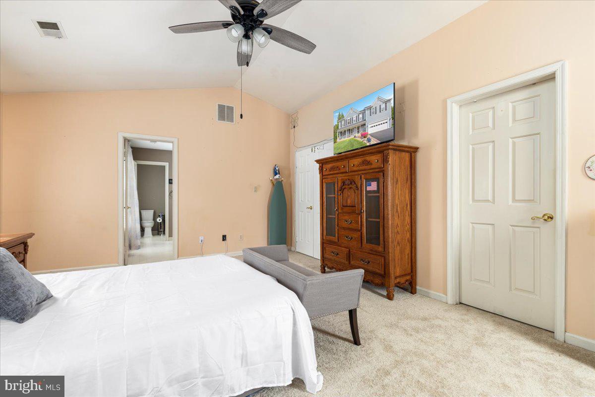 8571 RICHMOND AVE, MANASSAS, Virginia 20110, 4 Bedrooms Bedrooms, ,2 BathroomsBathrooms,Residential,For sale,8571 RICHMOND AVE,VAMN2008136 MLS # VAMN2008136