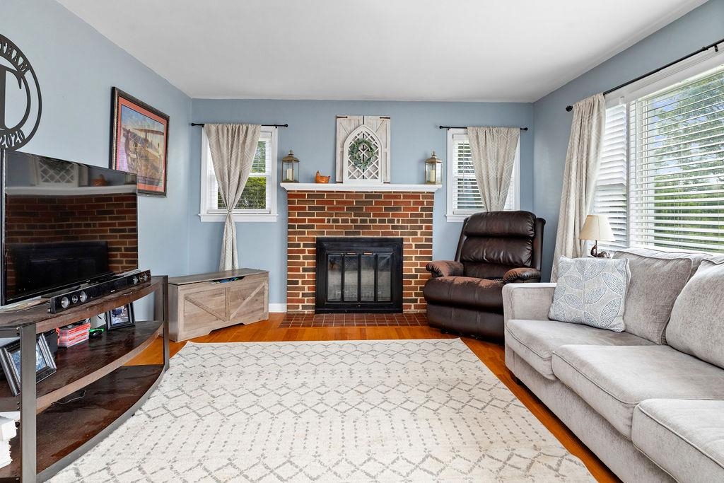 190 HOTCHKISS RD, CHURCHVILLE, Virginia 24421, 3 Bedrooms Bedrooms, ,2 BathroomsBathrooms,Residential,190 HOTCHKISS RD,664343 MLS # 664343