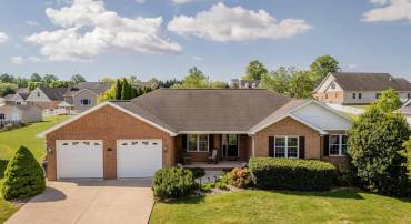 2799 GREENWAY CT, ROCKINGHAM, Virginia 22802, 4 Bedrooms Bedrooms, ,3 BathroomsBathrooms,Residential,2799 GREENWAY CT,664350 MLS # 664350