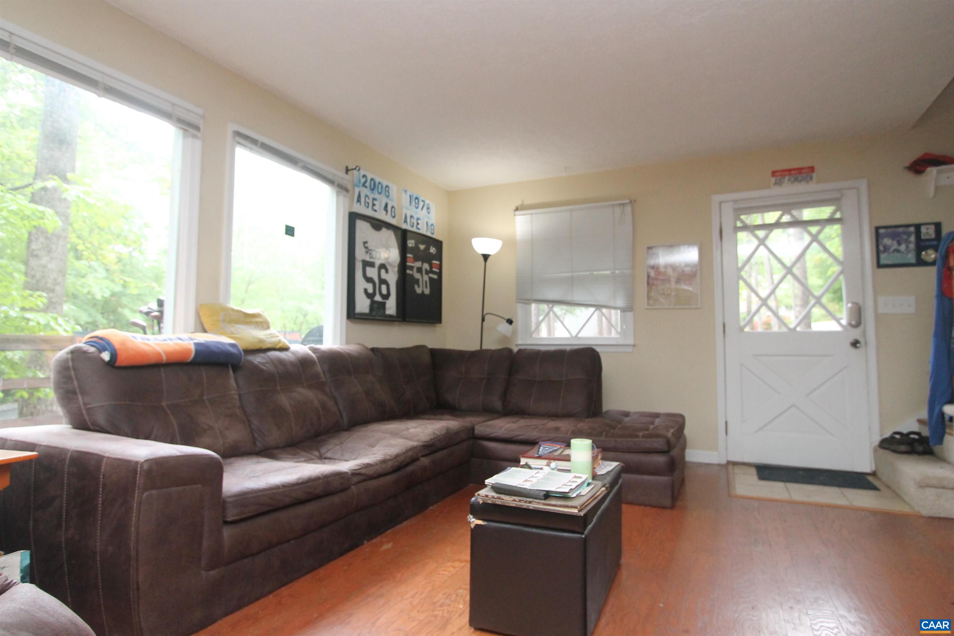 1 STONEWALL RD, PALMYRA, Virginia 22963, 3 Bedrooms Bedrooms, ,3 BathroomsBathrooms,Residential,1 STONEWALL RD,664361 MLS # 664361