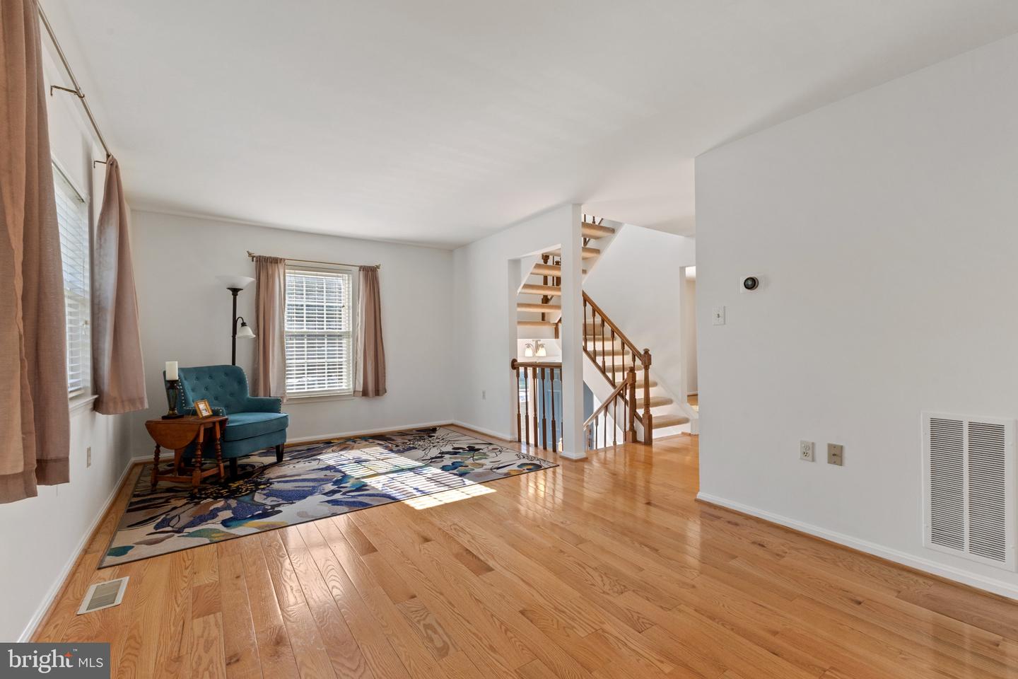 2701 WOODWALK CT, ALEXANDRIA, Virginia 22306, 3 Bedrooms Bedrooms, ,3 BathroomsBathrooms,Residential,For sale,2701 WOODWALK CT,VAFX2235226 MLS # VAFX2235226