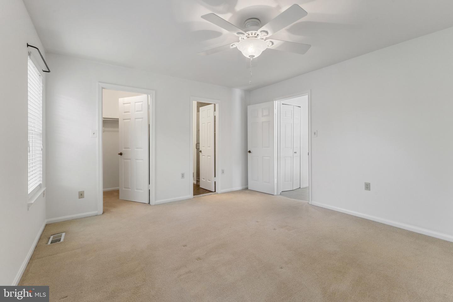 2701 WOODWALK CT, ALEXANDRIA, Virginia 22306, 3 Bedrooms Bedrooms, ,3 BathroomsBathrooms,Residential,For sale,2701 WOODWALK CT,VAFX2235226 MLS # VAFX2235226