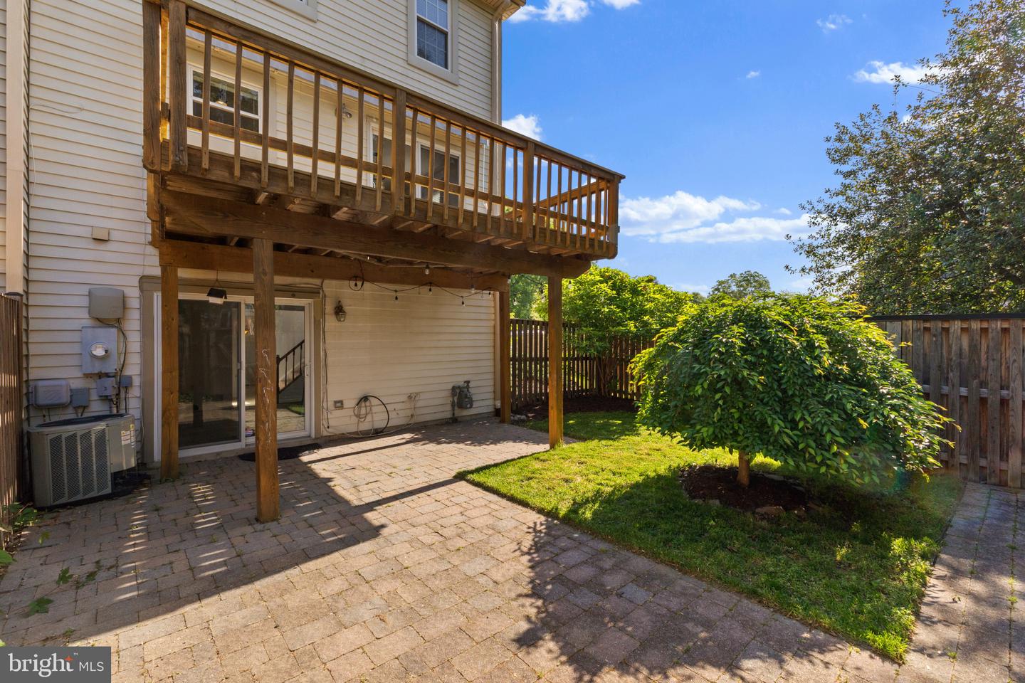 2701 WOODWALK CT, ALEXANDRIA, Virginia 22306, 3 Bedrooms Bedrooms, ,3 BathroomsBathrooms,Residential,For sale,2701 WOODWALK CT,VAFX2235226 MLS # VAFX2235226