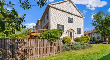 2701 WOODWALK CT, ALEXANDRIA, Virginia 22306, 3 Bedrooms Bedrooms, ,3 BathroomsBathrooms,Residential,For sale,2701 WOODWALK CT,VAFX2235226 MLS # VAFX2235226