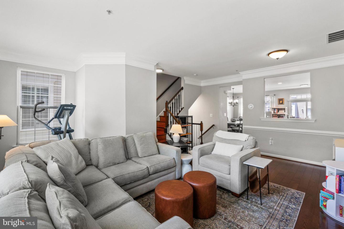 257 MEDLOCK LN, ALEXANDRIA, Virginia 22304, 4 Bedrooms Bedrooms, ,3 BathroomsBathrooms,Residential,For sale,257 MEDLOCK LN,VAAX2044326 MLS # VAAX2044326