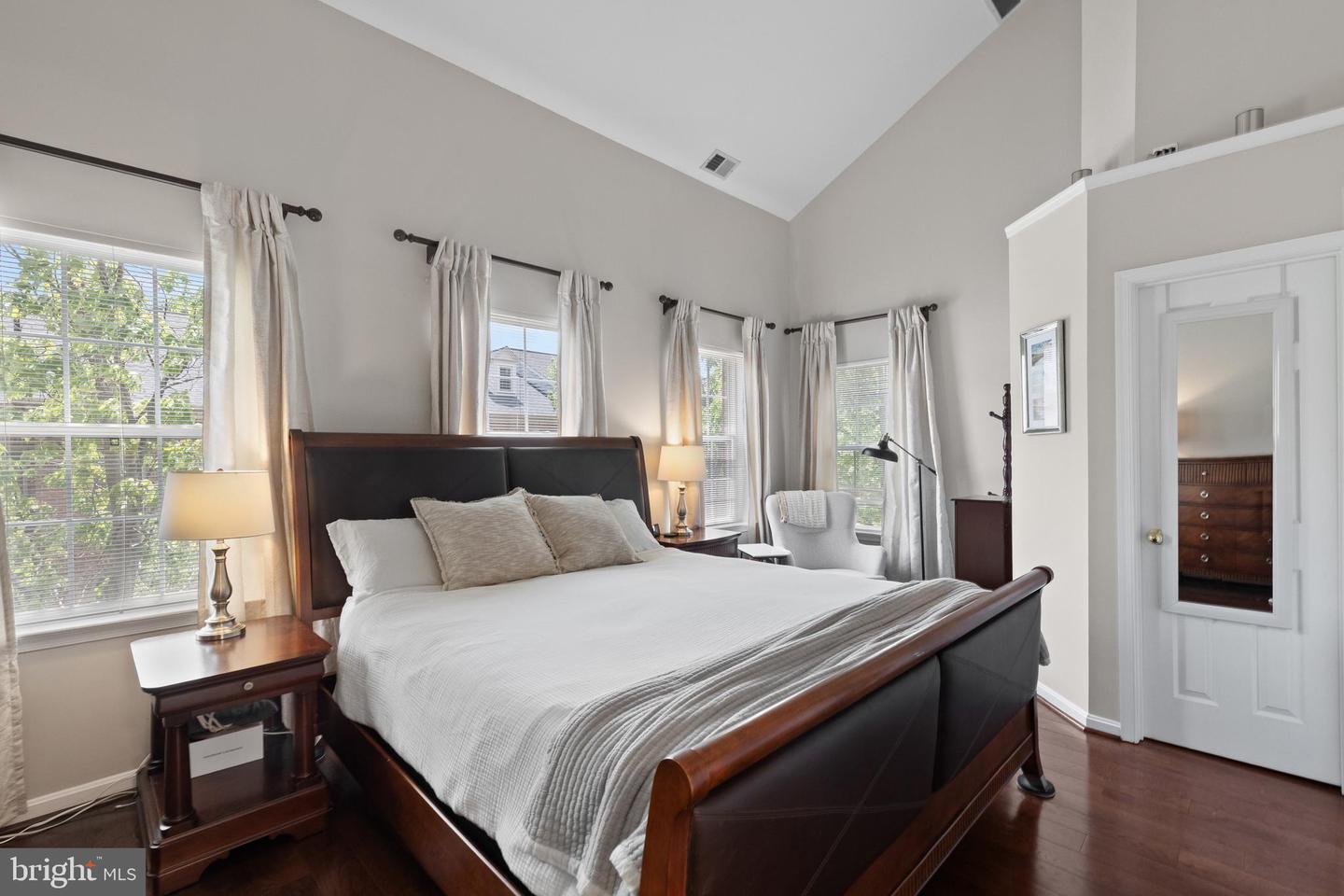 257 MEDLOCK LN, ALEXANDRIA, Virginia 22304, 4 Bedrooms Bedrooms, ,3 BathroomsBathrooms,Residential,For sale,257 MEDLOCK LN,VAAX2044326 MLS # VAAX2044326