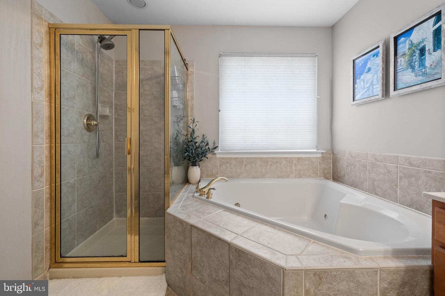 257 MEDLOCK LN, ALEXANDRIA, Virginia 22304, 4 Bedrooms Bedrooms, ,3 BathroomsBathrooms,Residential,For sale,257 MEDLOCK LN,VAAX2044326 MLS # VAAX2044326