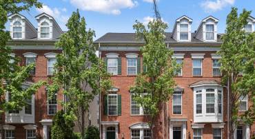 257 MEDLOCK LN, ALEXANDRIA, Virginia 22304, 4 Bedrooms Bedrooms, ,3 BathroomsBathrooms,Residential,For sale,257 MEDLOCK LN,VAAX2044326 MLS # VAAX2044326