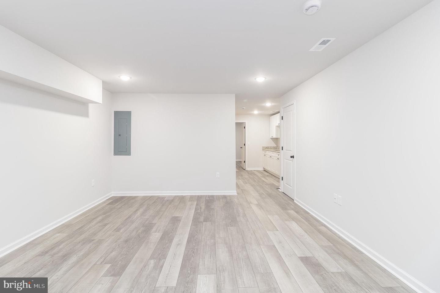 103 HOTCHKISS ST, FREDERICKSBURG, Virginia 22408, 4 Bedrooms Bedrooms, ,3 BathroomsBathrooms,Residential,For sale,103 HOTCHKISS ST,VASP2032418 MLS # VASP2032418