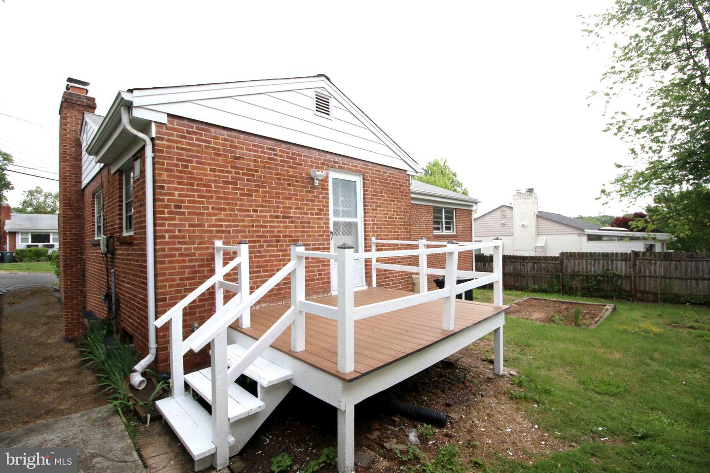 5932 1ST ST N, ARLINGTON, Virginia 22203, 3 Bedrooms Bedrooms, ,2 BathroomsBathrooms,Residential,For sale,5932 1ST ST N,VAAR2056258 MLS # VAAR2056258