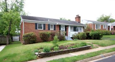 5932 1ST ST N, ARLINGTON, Virginia 22203, 3 Bedrooms Bedrooms, ,2 BathroomsBathrooms,Residential,For sale,5932 1ST ST N,VAAR2056258 MLS # VAAR2056258