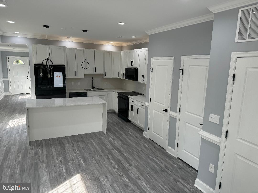 4623 QUARLES ST NE, WASHINGTON, District Of Columbia 20019, 6 Bedrooms Bedrooms, ,6 BathroomsBathrooms,Residential,For sale,4623 QUARLES ST NE,DCDC2196438 MLS # DCDC2196438