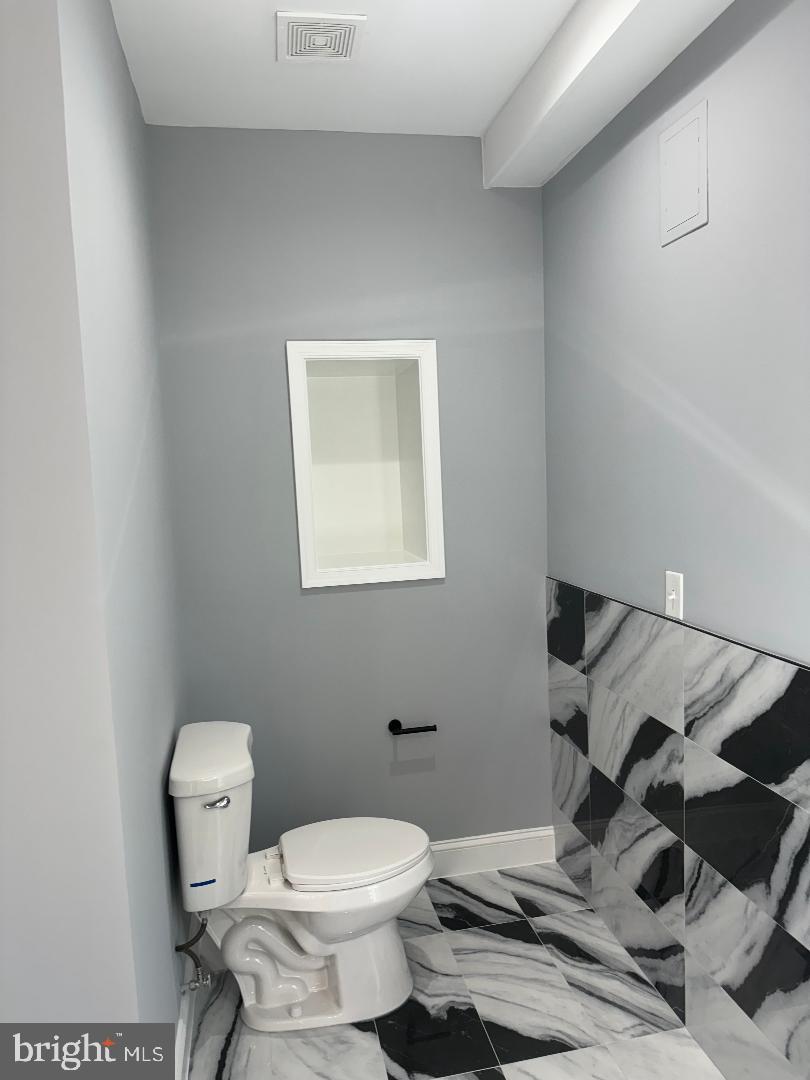 4623 QUARLES ST NE, WASHINGTON, District Of Columbia 20019, 6 Bedrooms Bedrooms, ,6 BathroomsBathrooms,Residential,For sale,4623 QUARLES ST NE,DCDC2196438 MLS # DCDC2196438