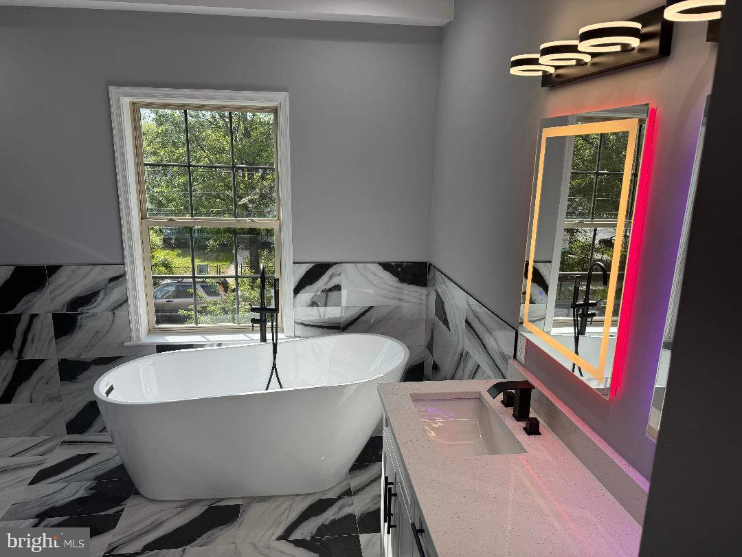 4623 QUARLES ST NE, WASHINGTON, District Of Columbia 20019, 6 Bedrooms Bedrooms, ,6 BathroomsBathrooms,Residential,For sale,4623 QUARLES ST NE,DCDC2196438 MLS # DCDC2196438