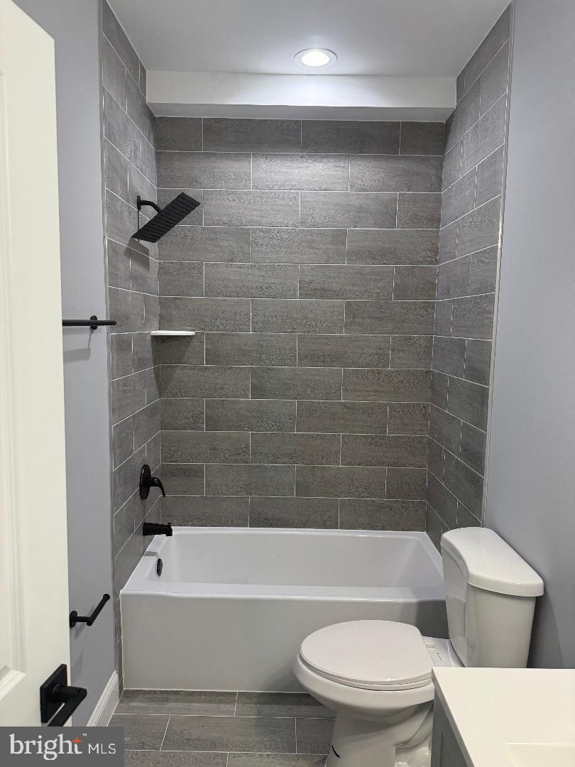 4623 QUARLES ST NE, WASHINGTON, District Of Columbia 20019, 6 Bedrooms Bedrooms, ,6 BathroomsBathrooms,Residential,For sale,4623 QUARLES ST NE,DCDC2196438 MLS # DCDC2196438