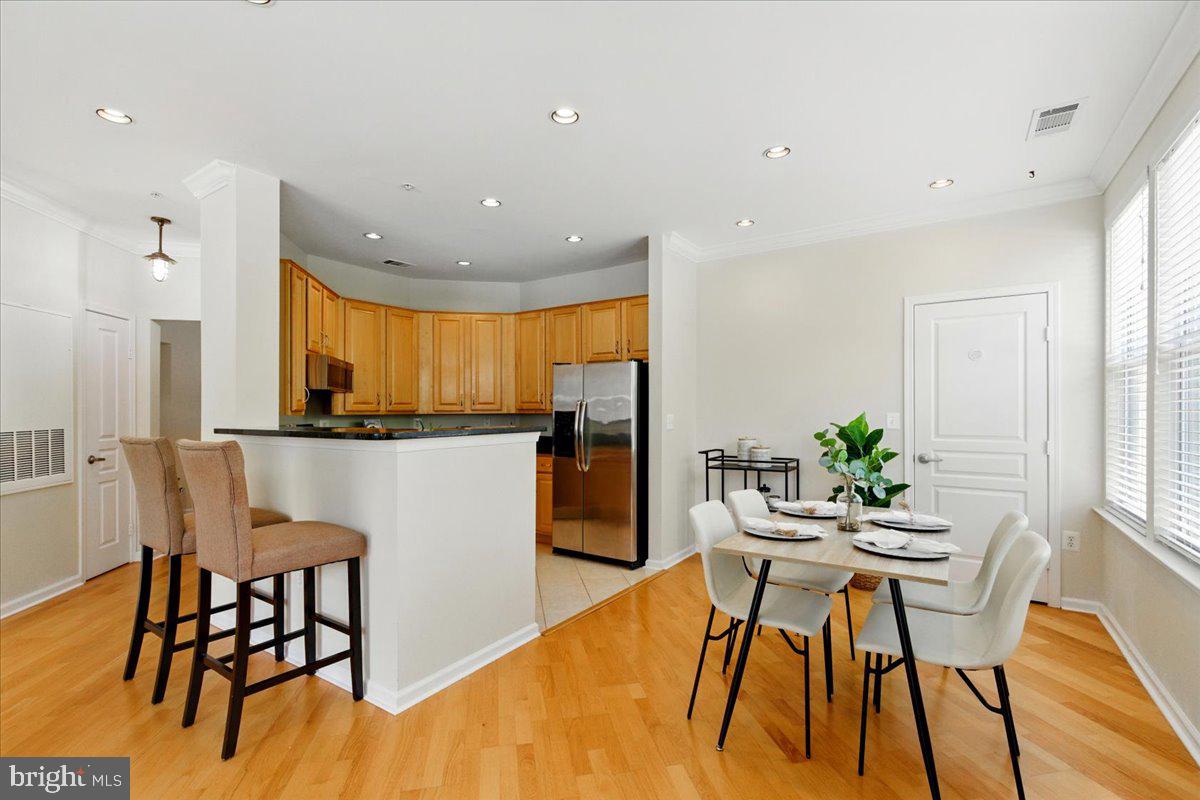 12000 MARKET ST #189, RESTON, Virginia 20190, 3 Bedrooms Bedrooms, ,2 BathroomsBathrooms,Residential,For sale,12000 MARKET ST #189,VAFX2235744 MLS # VAFX2235744